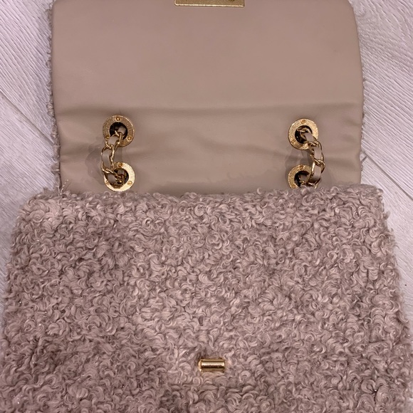 Also sherpa bag - Picture 8 of 13